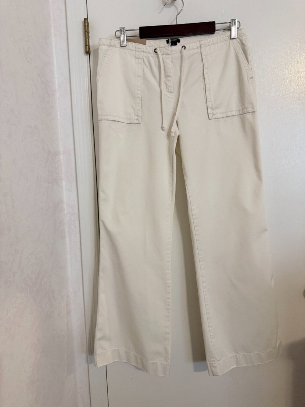 JCrew Broken In Chinos City Fit Size 8 NWT